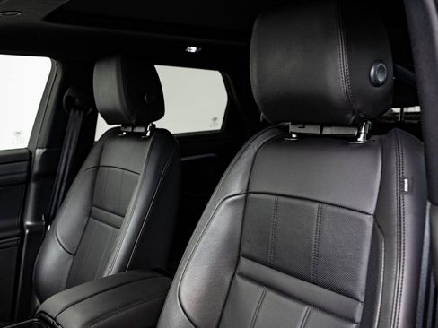 Used 2023 Land Rover Range Rover Evoque R-Dynamic SE image 24