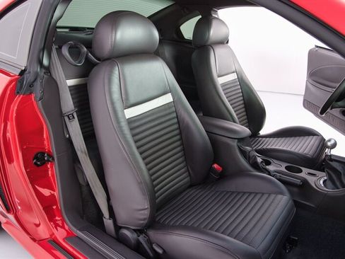 Used 2003 Ford Mustang Mach 1 RWD image 41