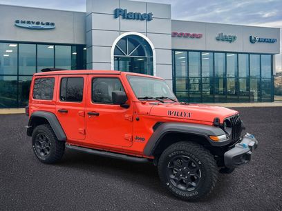Used 2023 Jeep Wrangler Unlimited w/ Sun & Screen Package
