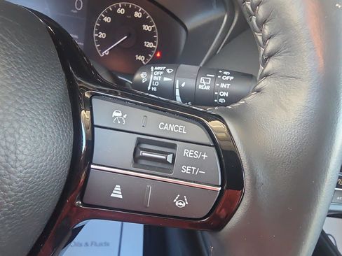 Used 2023 Honda HR-V EX-L image 27