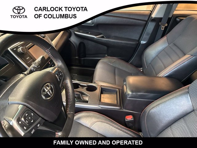 Used 2017 Toyota Camry SE FWD image 13