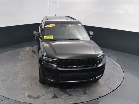 Used 2024 Jeep Grand Cherokee L Laredo image 37