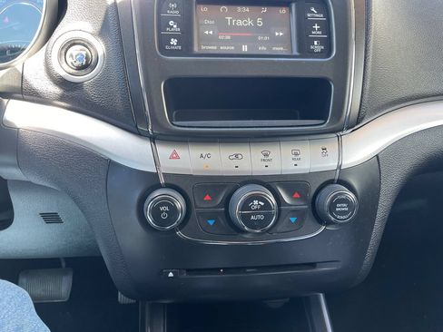 Used 2012 Dodge Journey Crew w/ Flexible Seating Group AWD/4WD image 16