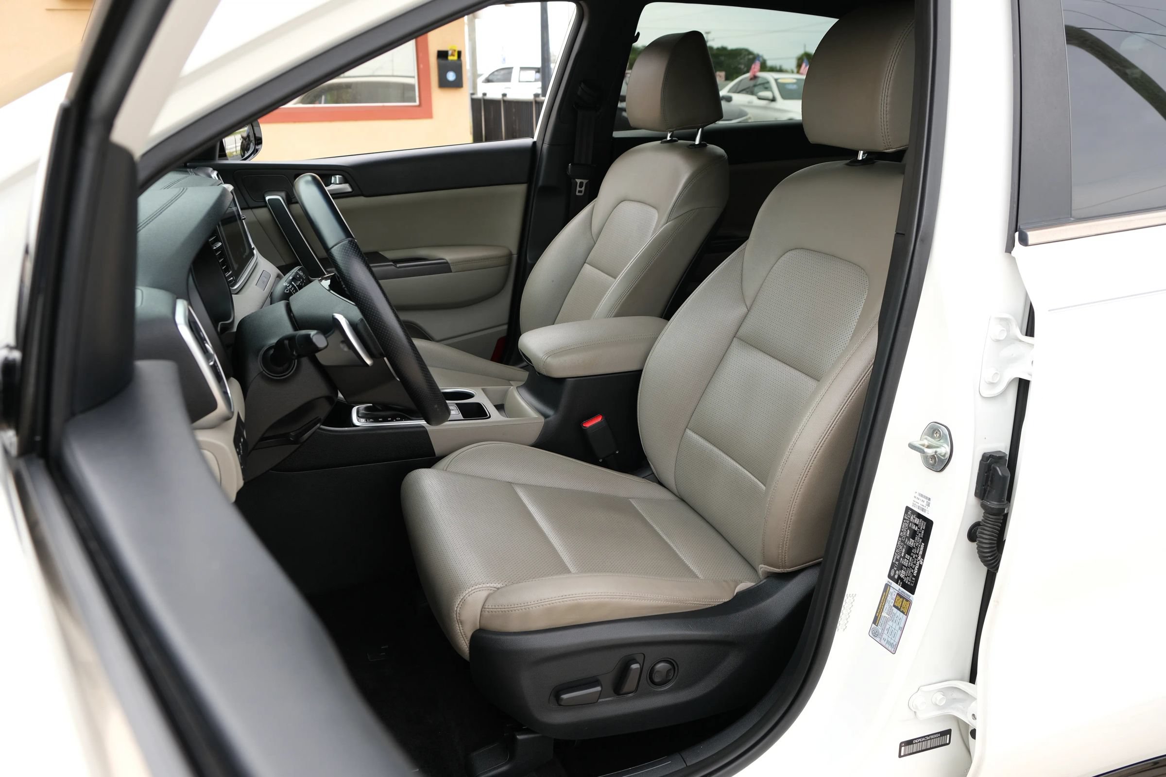 Used 2021 Kia Sportage S FWD image 9