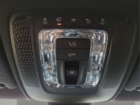 Used 2022 Mercedes-Benz CLA 250 image 31