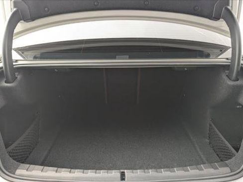 Used 2022 BMW 330i Sedan image 18