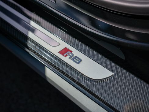 Used 2020 Audi R8 V10 performance AWD/4WD image 12