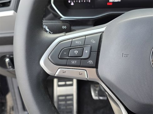 Used 2024 Volkswagen Jetta Sport image 24