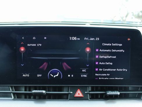 Used 2025 Kia Sportage SX image 25