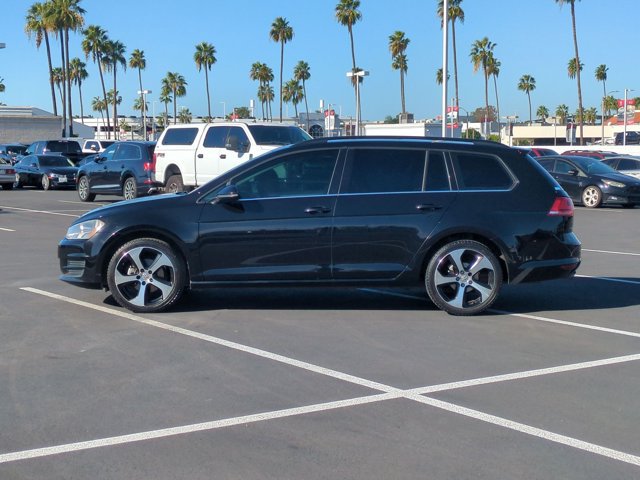 Used 2015 Volkswagen Golf TDI S FWD image 9