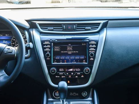 Used 2021 Nissan Murano S image 13