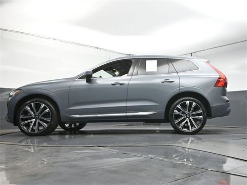 Certified 2023 Volvo XC60 B5 Ultimate image 38