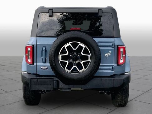 Used 2024 Ford Bronco Outer Banks AWD/4WD image 5