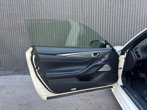 Used 2017 INFINITI Q60 3.0t w/ Cargo Package AWD/4WD image 13