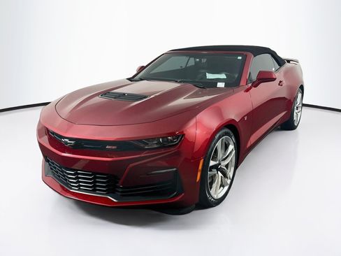 Used 2022 Chevrolet Camaro SS RWD image 3