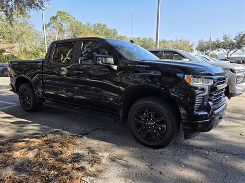 Used 2024 Chevrolet Silverado 1500 RST image 3