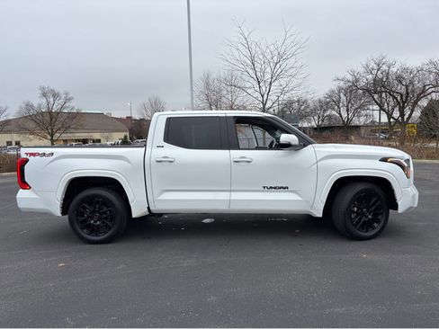 Used 2022 Toyota Tundra SR5 w/ TRD Sport Package image 19