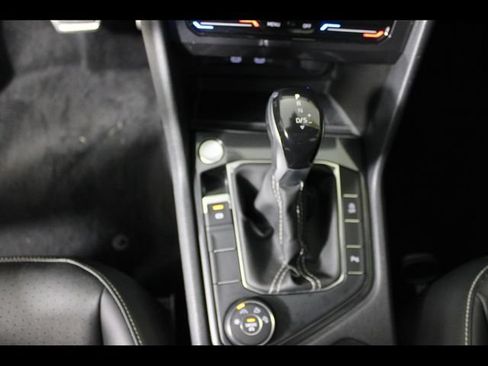 Used 2023 Volkswagen Tiguan SE R-Line AWD/4WD image 26