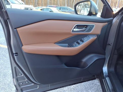 New 2026 Nissan Rogue Platinum w/ Platinum Premium Package image 8