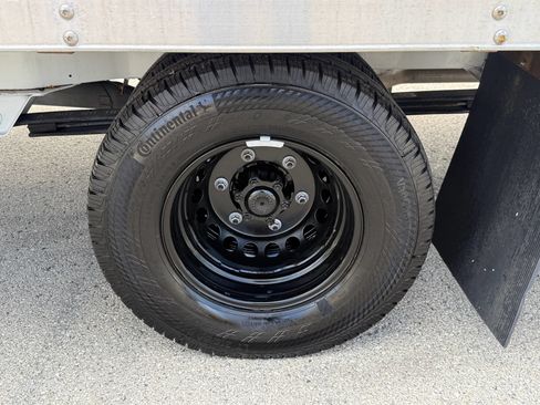Used 2019 Mercedes-Benz Sprinter 170 w/ Chrome Grille Package image 23