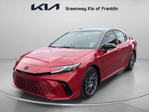Used 2025 Toyota Camry XSE w/ Premium Plus Package FWD image 3