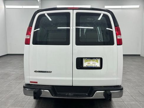 Used 2024 Chevrolet Express 2500 Work Van w/ Driver Convenience Package image 3