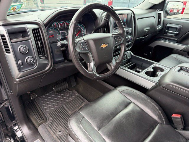 Used 2015 Chevrolet Silverado 1500 LTZ Z71 w/ LTZ Plus Package AWD/4WD image 23