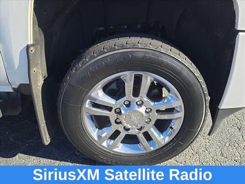 Used 2017 Chevrolet Silverado 2500 High Country w/ Duramax Plus Package image 14