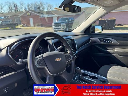 Used 2018 Chevrolet Traverse LS AWD/4WD image 12