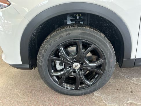 New 2025 Dodge Hornet GT w/ GT Blacktop Package image 4