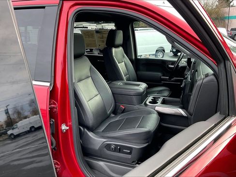 Certified 2021 Chevrolet Silverado 3500 LTZ w/ LTZ Premium Package image 7