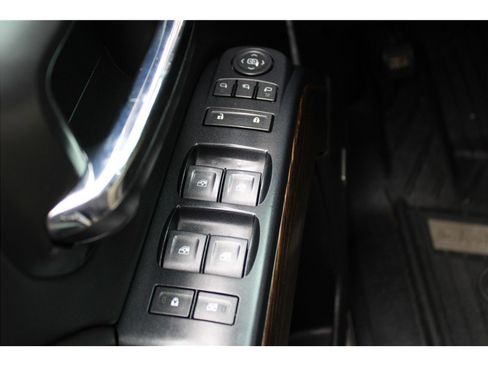 Used 2019 GMC Sierra 3500 Denali w/ Duramax Plus Package AWD/4WD image 13