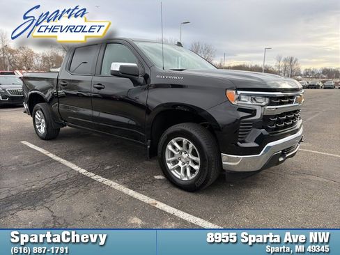 Used 2022 Chevrolet Silverado 1500 LT image 1