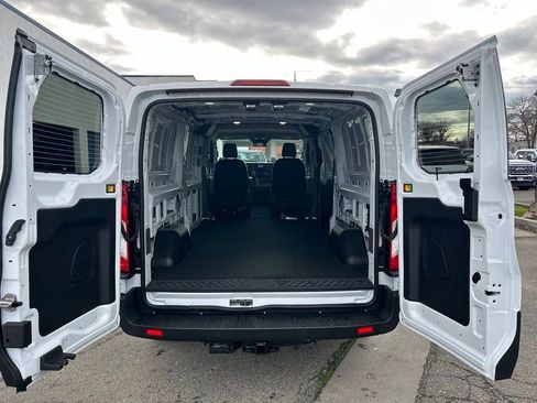 New 2024 Ford Transit 150 Low Roof image 23