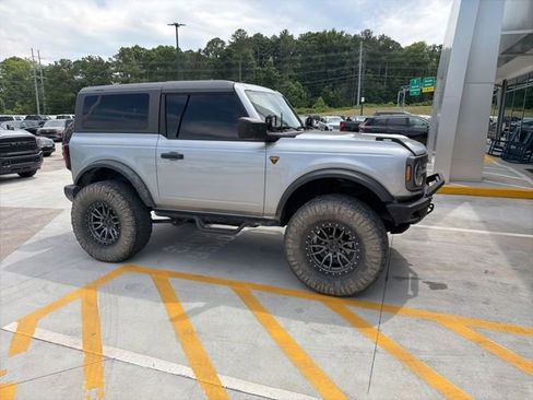 Used 2023 Ford Bronco Badlands AWD/4WD image 17