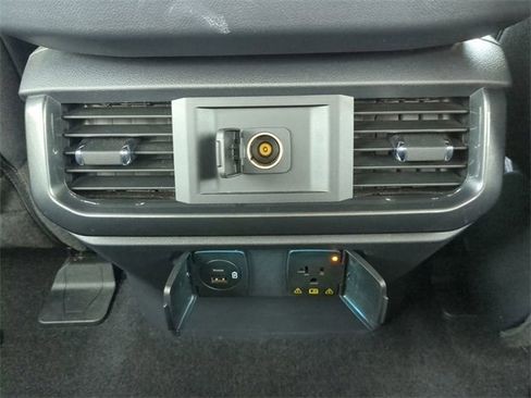 Used 2021 Ford F150 XLT w/ Equipment Group 302A High image 16