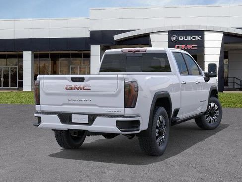 New 2026 GMC Sierra 2500 Denali w/ Technology Package AWD/4WD image 4
