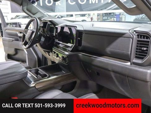 Used 2024 Chevrolet Silverado 2500 LT w/ Convenience Package image 53