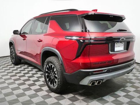 Used 2024 Chevrolet Traverse Z71 w/ Enhanced Driving Package AWD/4WD image 4