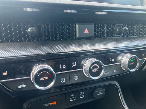 Used 2025 Honda CR-V Sport Touring image 22