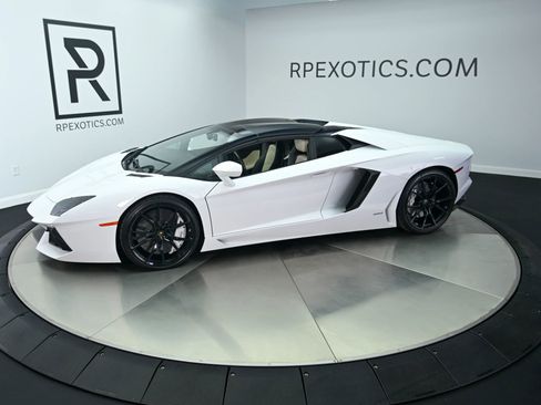 Used 2014 Lamborghini Aventador LP 700-4 AWD/4WD image 6