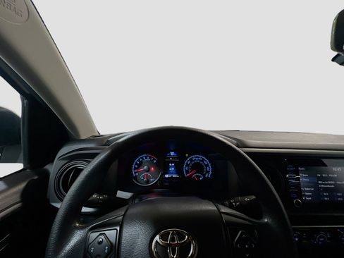 Used 2022 Toyota Tacoma SR w/ SR Convenience Package RWD image 7