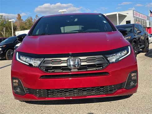 Used 2025 Honda Odyssey Sport-L image 3