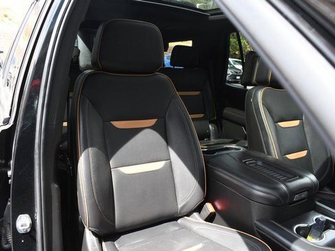 Used 2021 GMC Yukon AT4 w/ AT4 Premium Plus Package AWD/4WD image 27