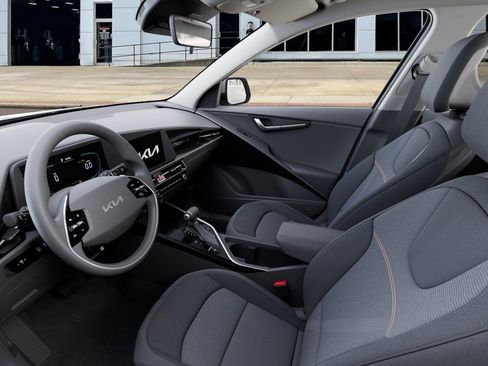 New 2026 Kia Niro LX FWD image 19