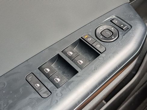 New 2025 Kia K4 FWD image 21