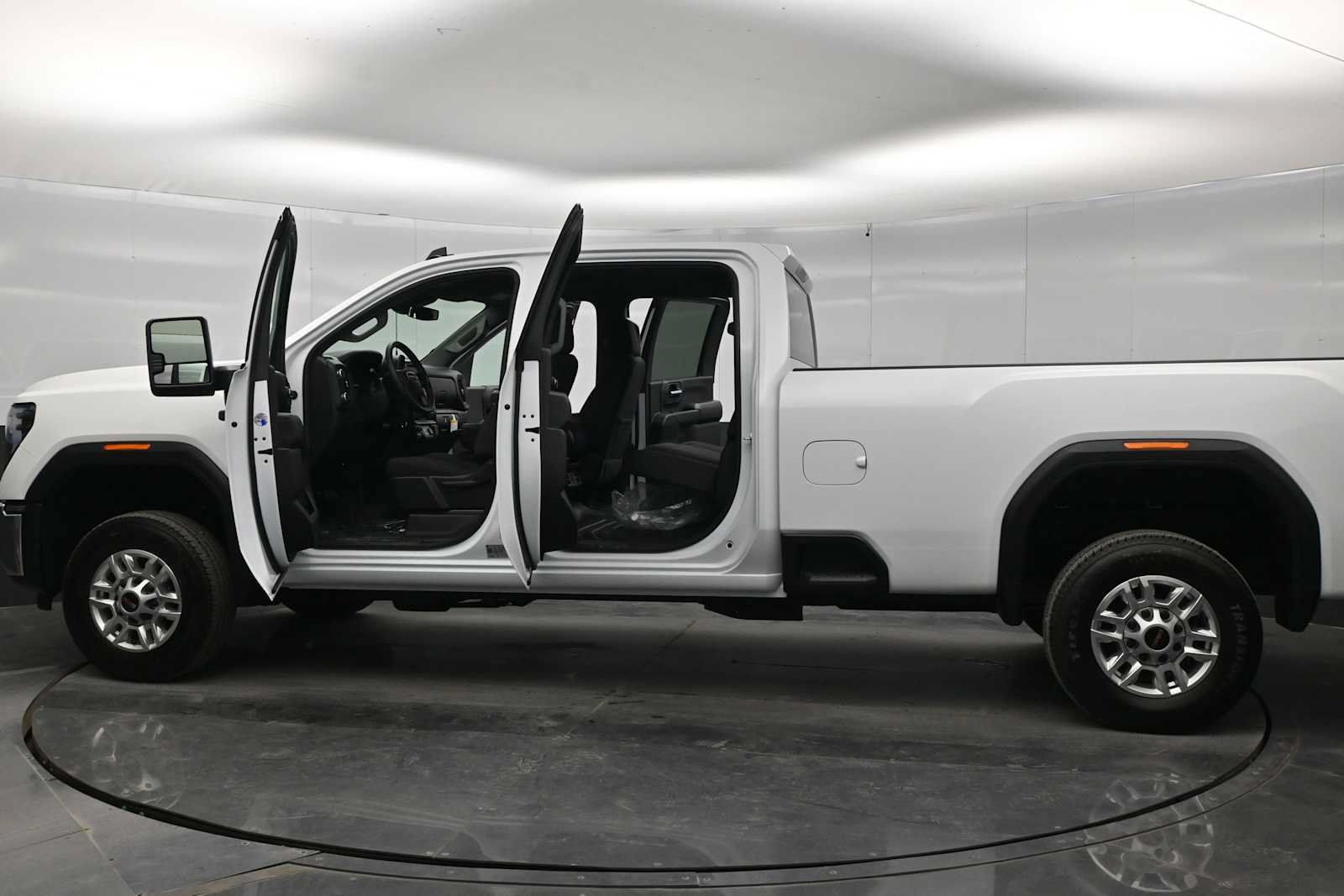 Used 2026 GMC Sierra 2500 Pro w/ Convenience Package AWD/4WD image 43