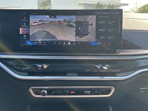 Used 2026 BMW X5 xDrive40i image 31