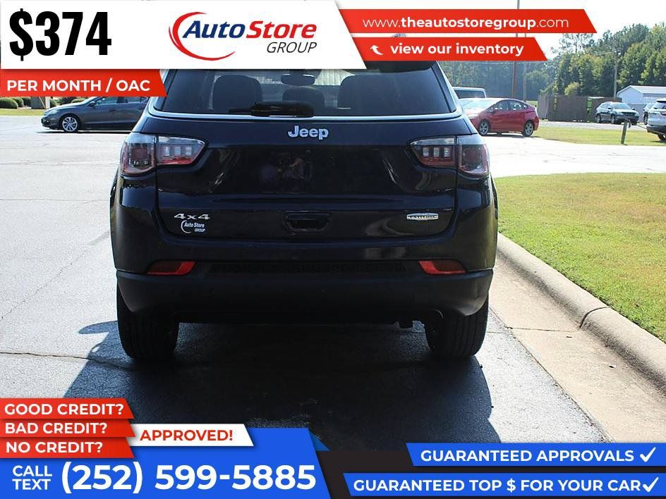 Used 2017 Jeep Compass Latitude w/ Cold Weather Group AWD/4WD image 7