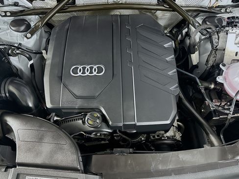 Used 2023 Audi Q5 2.0T Premium Plus AWD/4WD image 12